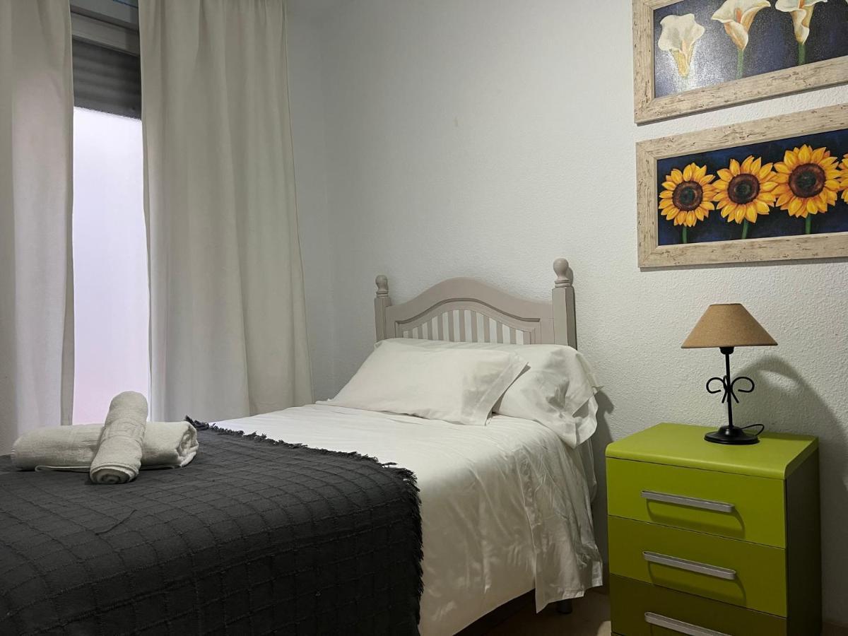 Apartament Apartamento La Torre Con Parking Gratuito Kordoba Zewnętrze zdjęcie